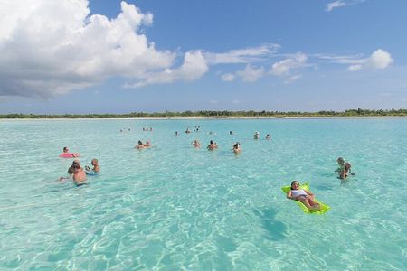 Private 6 Hrs 47 ft. Catamaran Snorkel & Cielo Charter (30p. max)