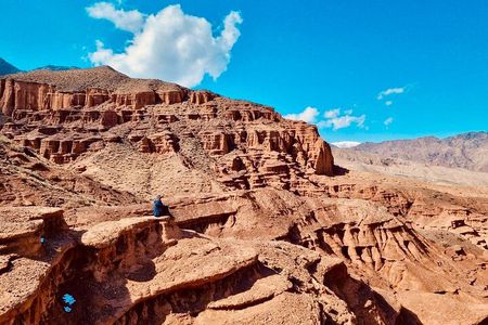 All in one day: Issyk Kul lake, Kok Moinok Canyon and Burana