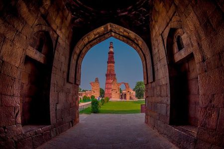 Golden Triangle Wonders: Taj, Delhi, Jaipur & Vrindavan