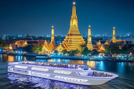The Luxury White Cruise Experience