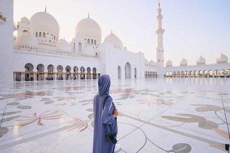 Private Abu Dhabi Sheikh Zayed Grand Mosque Tour from Dubai