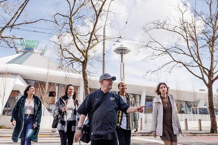 Chef Food Tour of Seattle Space Needle and Seattle Center