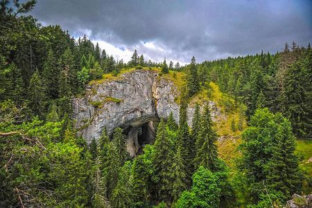Tour from Plovdiv to Bachkovo,Asen Fortress and Wonderful Bridges