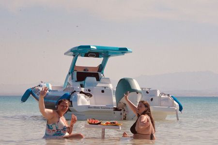 Speed Boat 4 Hours Swim Dolphin, Orange Island ,Snorkeling 