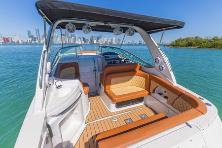 Explore Miami in Style: Private Boat Cruise with Captain