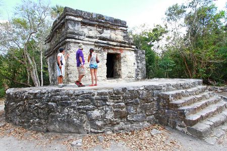 All-inclusive shore excursion in Cozumel and Mayan Ruins