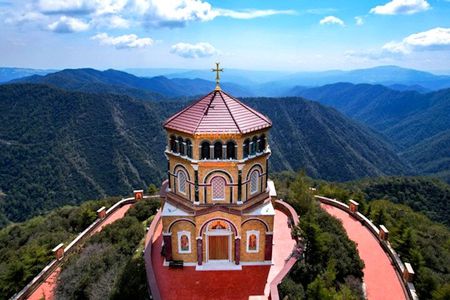 Troodos Peaks & Mountain Flavors Day Tour from Paphos