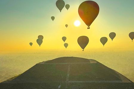Vuelo amanecer: globo aerostático con Sky Balloons México