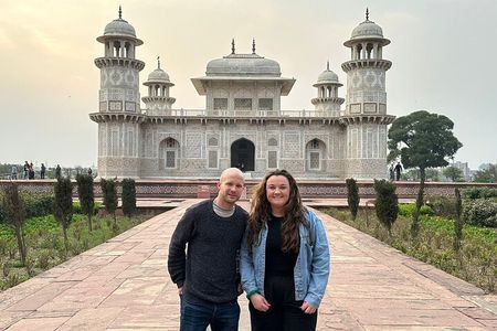 Skip the Line | Taj Mahal, Agra Fort & Baby Taj Tour