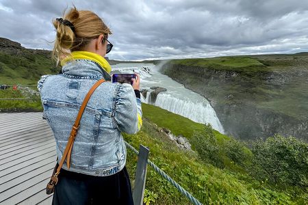Small Group tour from Reykjavik: Golden Circle with 7 Stops
