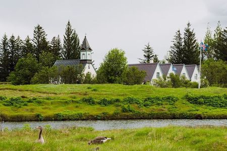 2 Day Golden Circle and South Coast Highlights