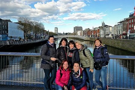 Semi-Private (8people max) 2.5 Hr Dublin Walking Tour
