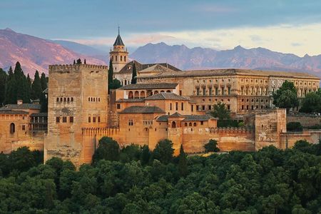 Full Alhambra Tour with Official Guide