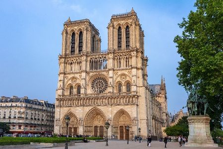 Notre Dame and Latin Quarter An Outside Stroll Through Paris
