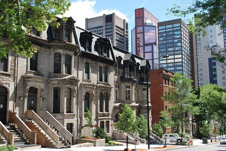 City tour; afternoon in Montreal