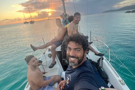 Private Island Boat tour, Snorkel & Discover hidden Treasures !