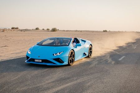 Dubai Supercar Driving Experience – Drive a Supercar in Dubai