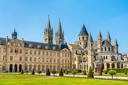 Explore Caen in 60 minutes with a Local