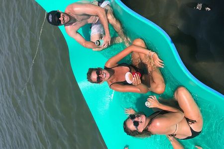  90 Minute Scenic Back Bay Cruise