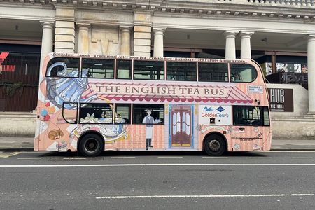 London Afternoon Tea Bus and Panoramic Tour on Lower Deck
