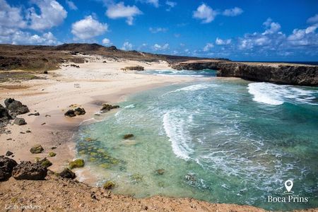Aruba Natural Wonders Caves and Natural Pool Jeep Tour