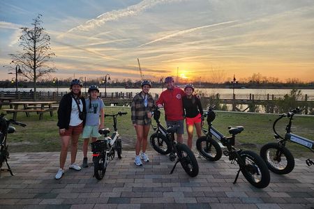 1.25-Hour Wilmington E-Bike Sunset Ride