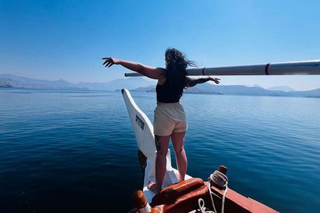 From Dubai, 2-Day Overnight Dhow Cruise Norway of Arabia Khasab
