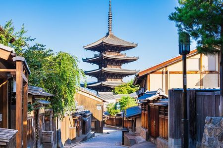 Osaka / Kyoto: Kinkaku-ji, Kiyomizu-dera Temple, Sannenzaka & Uji