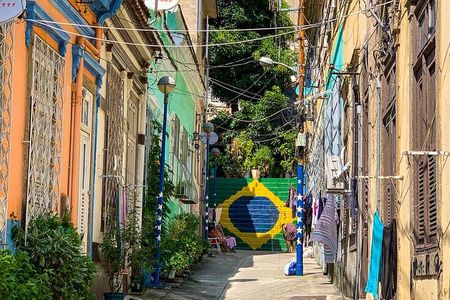 Samba paths: Explore History and Live the Carnival