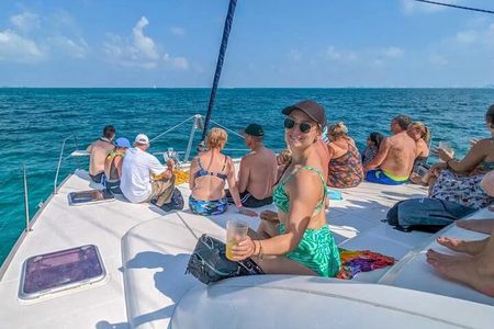 Isla Mujeres Catamaran Tour