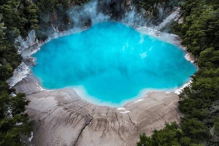 Full Day Driver & Luxury Car Customizable Tour-Unlimited KM