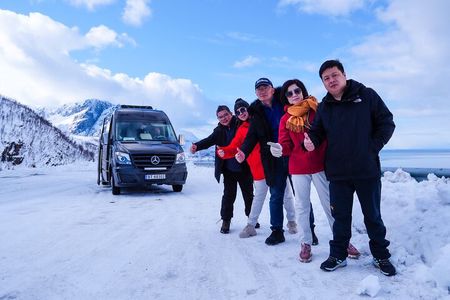 Tromsø: Exclusive Fjord Adventure by Bus