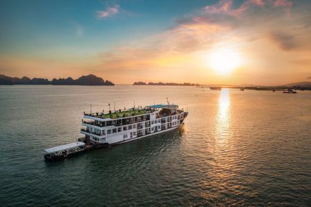 Verdure Lotus Grandeur Cruise 5 Star Halong Bay 2 days 1 night