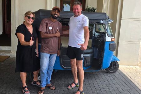 Colombo City Tour by Tuk Tuk (Sightseeing Entry Fees Included )