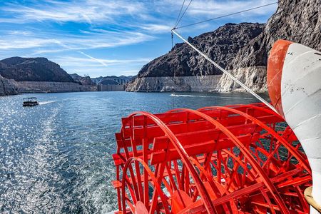 Hoover Dam Sightseeing Cruise on Lake Mead