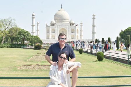 Taj Mahal Tour with Fatehpur Sikri and Elephant SOS From Delhi