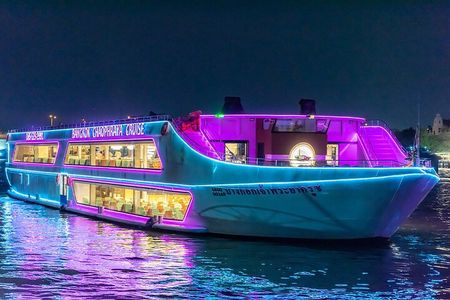 Bangkok Chaophraya Dinner Cruise with Thai Cultural Show
