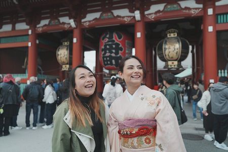 Customize Tokyo Must-sees &Local gems with Local Friend (Private)
