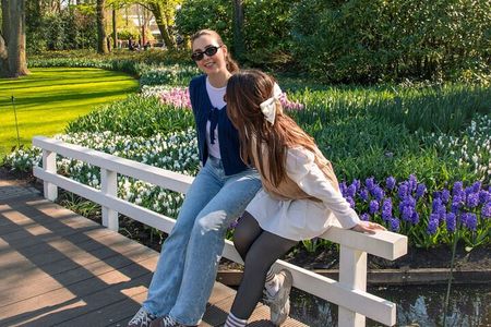 From Amsterdam: Keukenhof Gardens Ticket and Transfer
