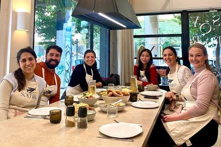 ATHENS: Traditional Cooking Classes incl. Drinks