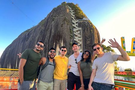 PREMIUM Guatapé Tour: Rock, Luxury boat ride, Meals & Llamas