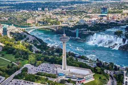Walking Tour + Boat Ride + Skylon Tower Observation Deck (Canada)