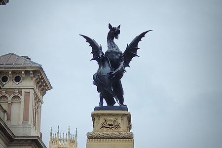 London Mystical and Dragons Walking Tour