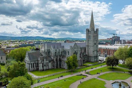 St Patrick's Cathedral. Dublin Castle Book of Kells Heritage Tour