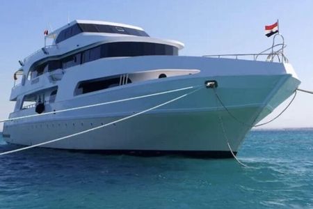 Private Boat vip Tour to Orange Bay Island