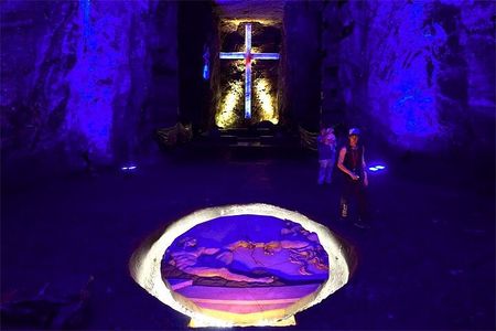 Zipaquirá Salt Cathedral: An architectural wonder.