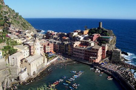Lemon tour in Vernazza with tasting of our limoncino and wine