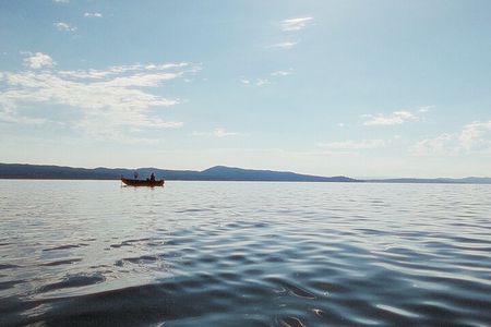 Guided Jumbo Perch Fishing Trip on Lake Cascade