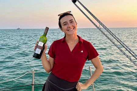 Key West Small-Group Sunset Sail with Wine and Hors d'oeuvres