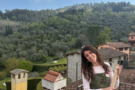 Pasta, meatballs and ice cream in a villa in the hills of Florence